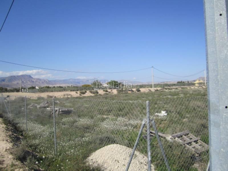 Foto f16ee7a0-65ce-4207-935c-913c7046b425. Finca rústica a Zarza la Mayor