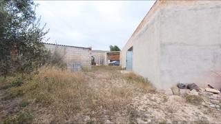 Edifici a Tomelloso. Albergue en la romana