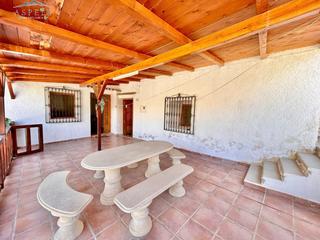 Bauernhof in Monòver. Casa cueva en monovar