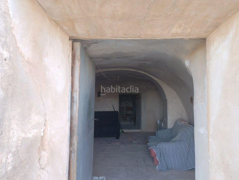 Foto 4bcf01be-c5b9-4611-b074-0dbb6f2d4380. Masia a Yecla