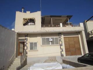 Haus in Hondón de los Frailes. Se vende nave industrial con vivienda en hondon de los frailes