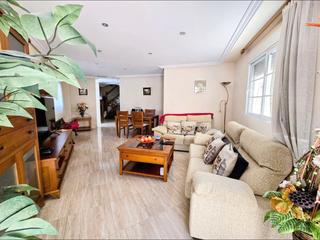 Casa a Las Fuentes-Los Cipreses. Bungalow en aspe