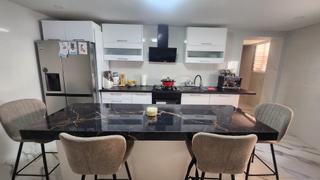 Haus in Monòver. Casa reformada en monovar