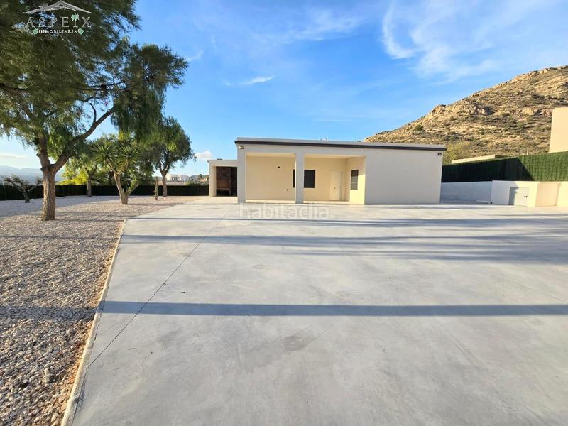 Foto dfff2b5f-b2f7-4c62-89de-c0590b82dd51. Xalet a Pedanías Este Aspe