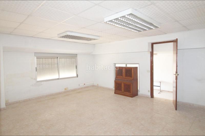 Foto bfd4880f-fbe2-4bad-8953-9baae162a94e. Affitto capannone industriale in Monòver