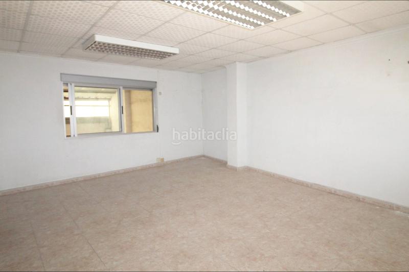 Foto df3b5820-3d4d-4d8f-bddc-9460b2024dd3. Affitto capannone industriale in Monòver