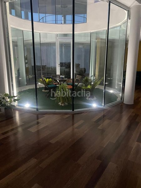 Foto 0b024c44-4c95-4b94-9664-5e705e3de063. Xalet amb calefacció piscina a Las Trescientas-San Francisco-Ciudad Vergel Elda