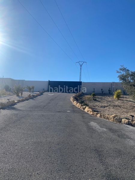 Foto 7ae09b06-a283-4025-b914-28779f04abd9. Xalet amb calefacció piscina a Las Trescientas-San Francisco-Ciudad Vergel Elda