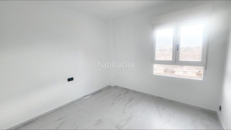 Foto 278deb7b-2ca9-42c2-b9bb-d1d21599a09d. Pis amb aparcament a Petrer