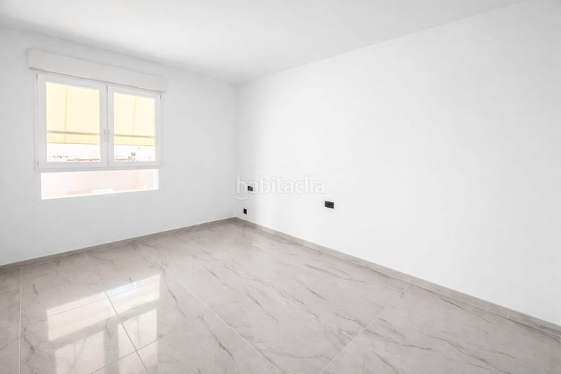 Foto 8b242a81-e506-4787-8b19-39e1964b2fbc. Pis amb aparcament a Petrer