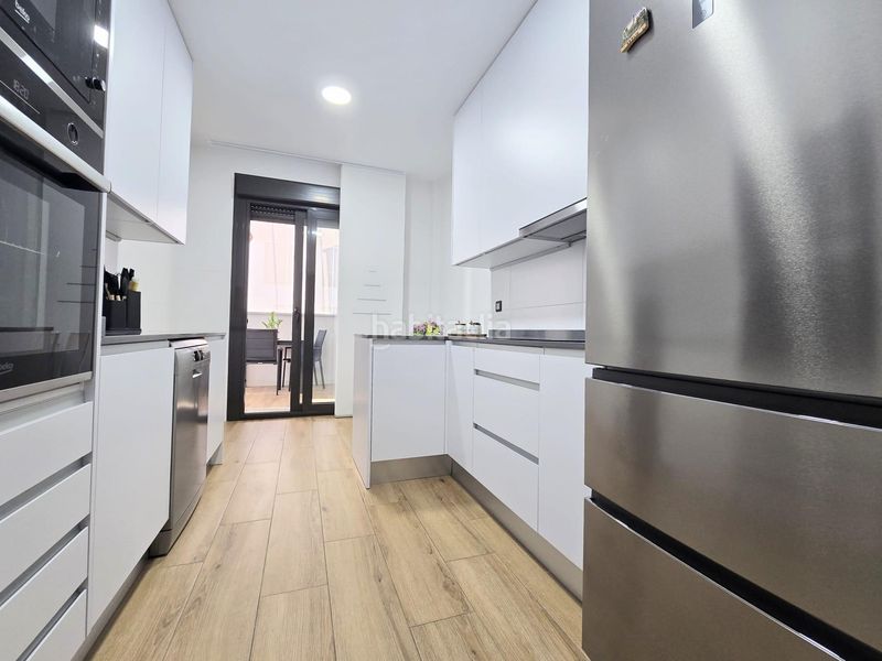 Foto f34921f7-a946-42af-89e7-e170f495e081. Pis amb aparcament piscina a El Travaló - Martínez Valero Elche / Elx