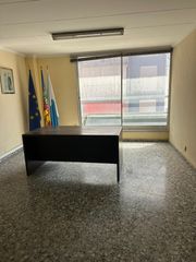 Oficina a Santo Domingo. Local para oficinas o negocio
