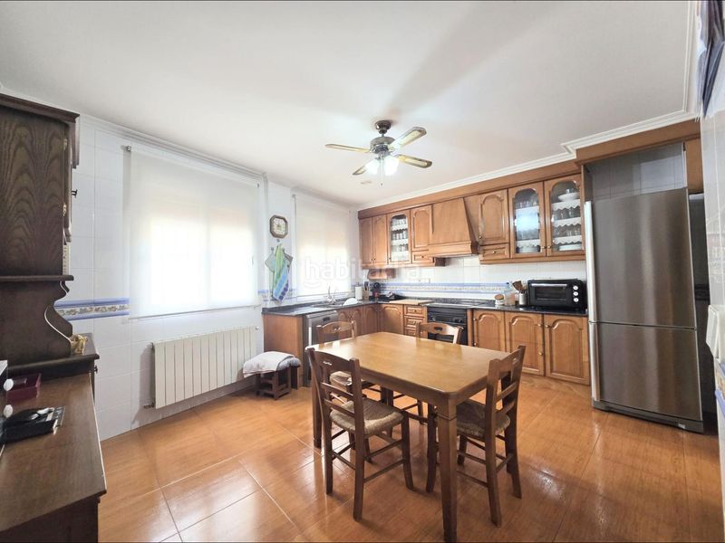 Foto 1c478327-0578-42e7-bcbd-bdbf7f31b0b0. Casa amb aparcament a San Juan Aspe