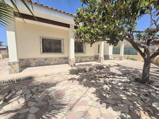 Xalet a Abanilla. Chalet en macisvenda