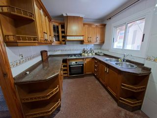 Casa a Las Fuentes-Los Cipreses. Bungalow en aspe