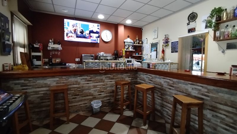 Foto bceeb4d5-e476-49fd-ac8b-42a4115ea37a. Business premise with heating in La Quebradilla Azuqueca de Henares
