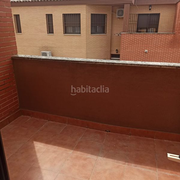 Foto 073754b8-1820-4039-9d3b-a70cefec1cea. Casa adossada amb calefacció a Velada