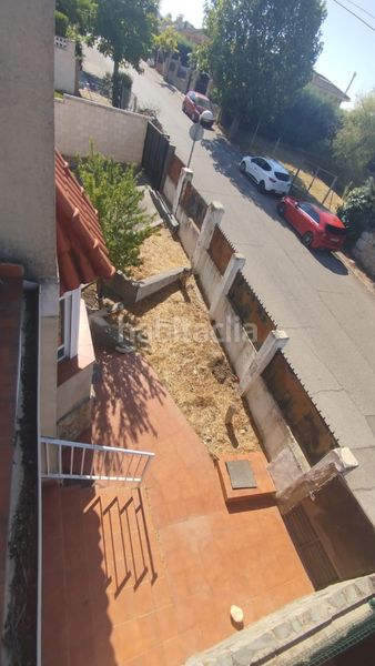 Foto 2f462353-a7c9-4e39-a9be-ecf7e546b5e6. Casa aparellada amb xemeneia calefacció a Uceda
