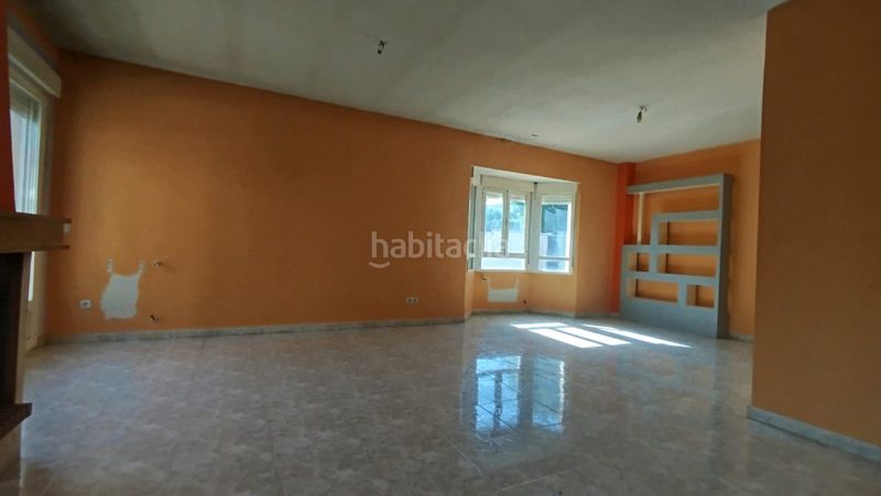 Foto 4817ea48-2b55-4695-982b-5e30c7dd6a9c. Casa aparellada amb xemeneia calefacció a Uceda