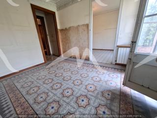 Appartement  Passeig de sant joan. descubre este fantstico piso a reformar en el emblemtico pase