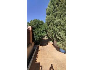 Xalet a Puerta de Murcia-Colegios. Espectacular chalet aislado  en venta en ocaña toledo en zona re