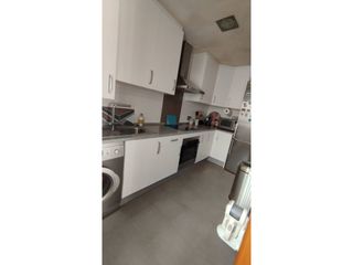 Pis  Calle zambrana. Piso en venta en ocaña