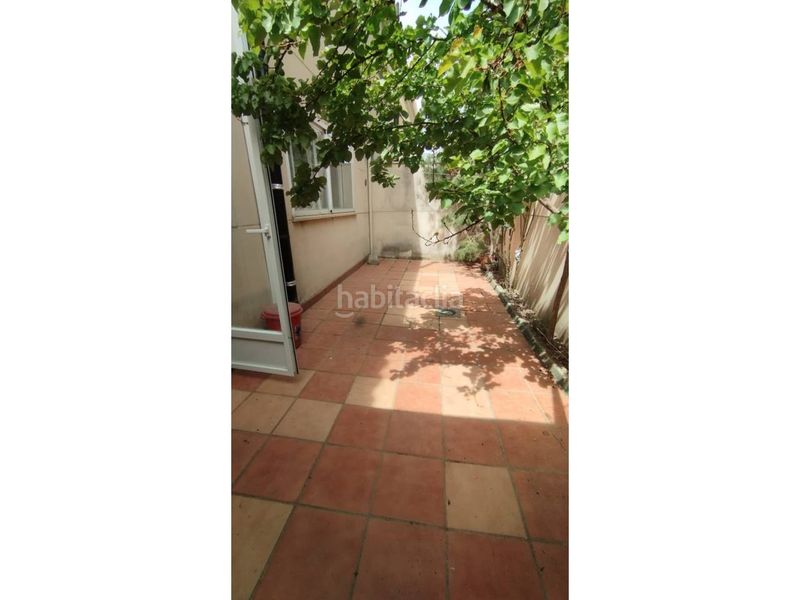 Foto 25705ff3-bab5-465f-b7b5-d0827c0d71bc. Casa adossada amb calefacció aparcament a Dosbarrios