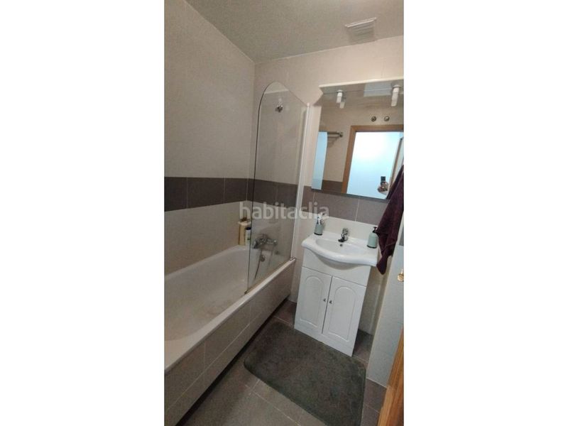 Foto 2063d63d-bdea-4420-aa7b-42e56d44b108. Apartament amb calefacció aparcament a Centro Ocaña