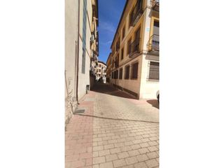 Flat  Calle zambrana. Se vende piso muy bonito  y con mucho encanto zona pleno centro
