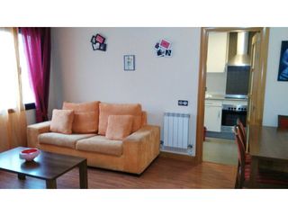 Flat  Calle zambrana. Se vende piso en zona centro ocaña