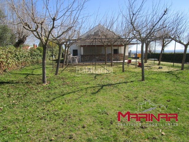 Foto 7883f1aa-4185-45c6-be41-d41daf574649. Local comercial a Borox