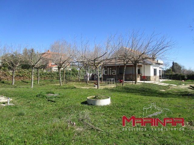 Foto ea77d29a-c9b8-42e2-8ac3-4f94240e7fb9. Local comercial a Borox
