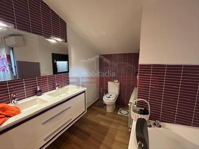 Foto 48430690-1b1d-4ad4-b3ef-e1e4a2d903c3. Attico con riscaldamento parcheggio piscina in El Quiñón Seseña