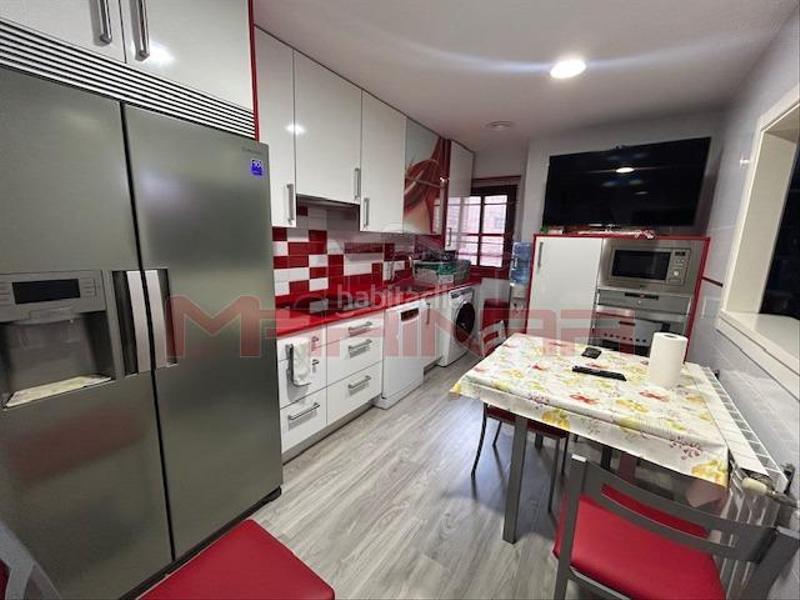 Foto 950070a5-30f7-4019-a1b6-ff1f1fd02be7. Attico con riscaldamento parcheggio piscina in El Quiñón Seseña