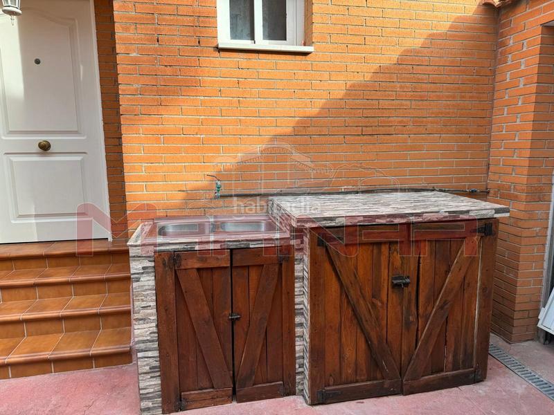 Foto 3a01efe1-9c29-454f-9c8c-c58236525dcf. Casa bifamiliare con riscaldamento parcheggio in Los Barreros Seseña