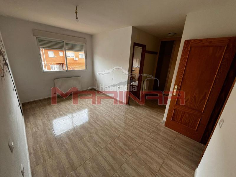 Foto 4c8201e7-62aa-4f98-aca3-2f5f7b892f93. Casa bifamiliare con riscaldamento parcheggio in Los Barreros Seseña