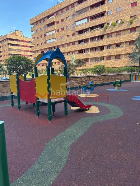 Foto ab690b6b-3d47-46ca-98d0-0138e25e54da. Pis amb calefacció aparcament piscina a El Quiñón Seseña