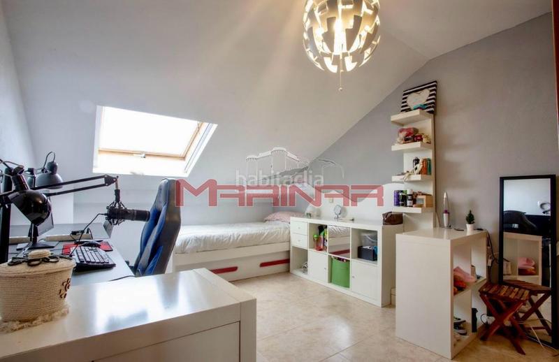 Foto adde20d2-6042-4286-ab85-88c48fe28ac2. Casa bifamiliare con riscaldamento parcheggio piscina in Seseña