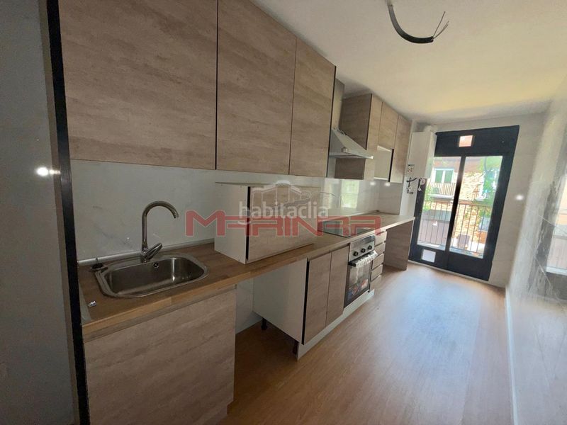 Foto ef63f883-280c-491d-8dcb-d615481bca8a. Dúplex amb aparcament a Centro Seseña