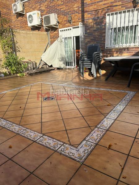 Foto f25d299b-121f-4d1b-b122-77e8ed45912f. Maison jumelée avec chauffage parking dans Seseña nuevo Seseña