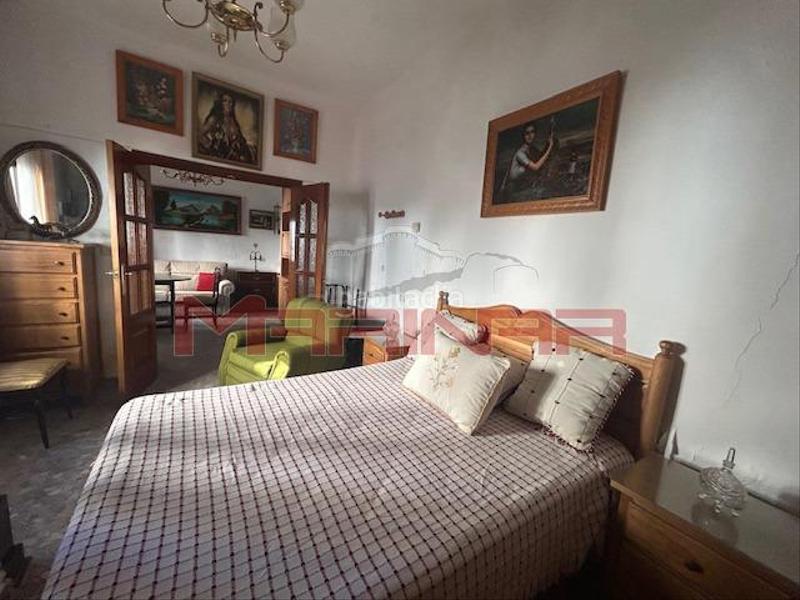 Foto 0c21e3c3-dcf7-4794-9512-e16d5e5c7265. Casa adossada amb calefacció a Centro Seseña