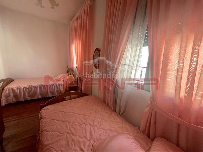 Foto 943c4cba-6f36-415e-9735-f8d7763d34c7. Casa adossada amb calefacció a Centro Seseña