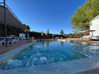 Xalet a Colmenar de Oreja. Vivienda de lujo urb. colmenar de oreja