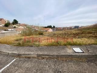 Residential Plot in Borox. Enorme parcela urbanizable en borox