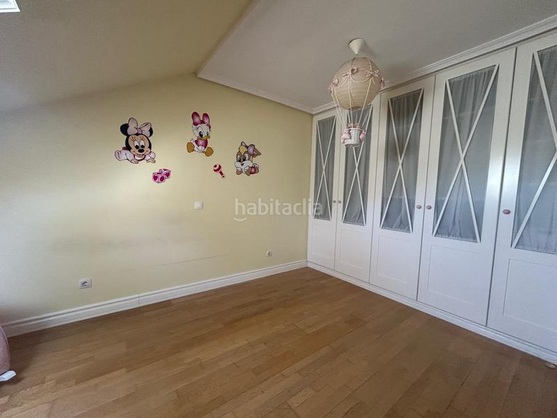 Foto 7e999e87-00ce-4ab5-a86a-f034f467858e. Casa aparellada amb calefacció aparcament piscina a Seseña