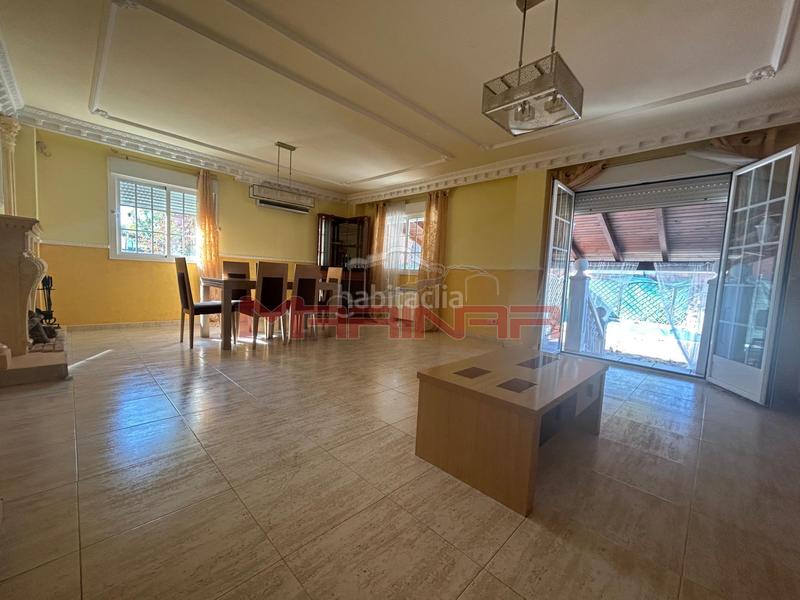 Foto c05ff85a-7ef1-45ab-84d7-c44467a14177. Casa aparellada amb calefacció aparcament piscina a Seseña