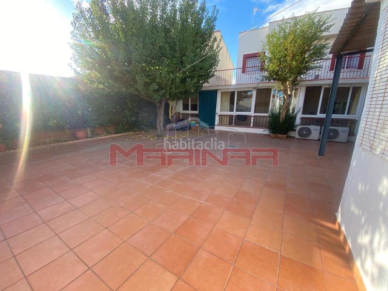 Foto 42e5aa6f-e424-4b94-a06f-3badcc79b5c4. Casa adossada amb aparcament a Centro Seseña