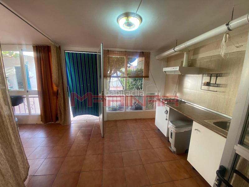 Foto 61e1e920-0b6f-4db6-83b5-88c704bfd111. Casa adossada amb aparcament a Centro Seseña