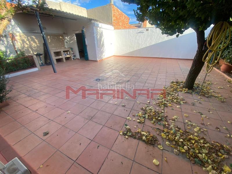 Foto a4d3d17c-ee67-433c-9c28-ac9b04ba1c2e. Casa adossada amb aparcament a Centro Seseña