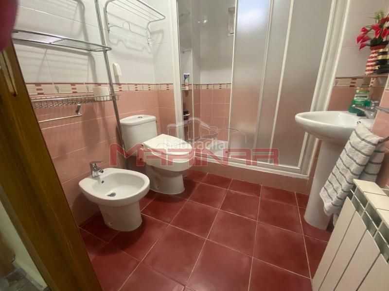 Foto b5e72a2f-54b6-4c8d-9332-bd10590715df. Casa adossada amb aparcament a Centro Seseña